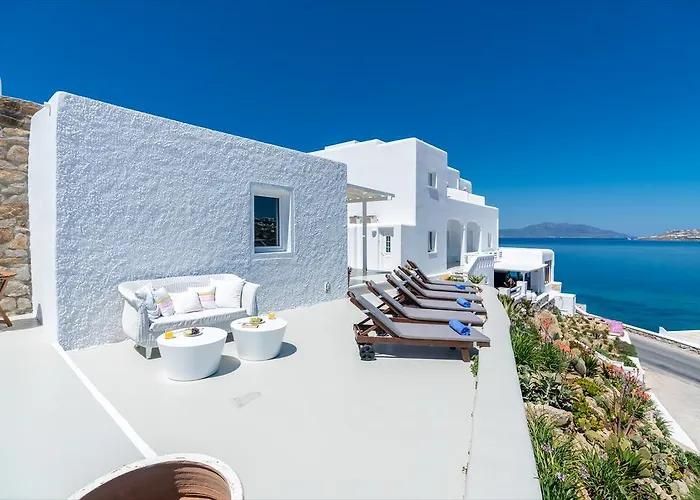 Akrotiraki Hotel